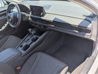 Honda Accord 2025 LX 4dr Sedan