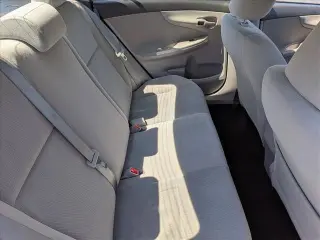 Toyota Corolla 2013 LE 4dr Sedan 4A
