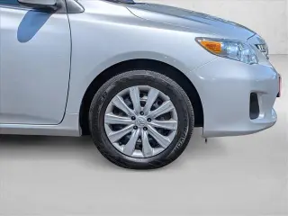 Toyota Corolla 2013 LE 4dr Sedan 4A