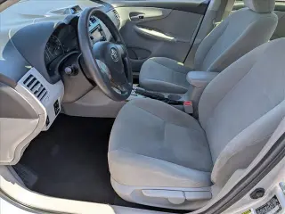 Toyota Corolla 2013 LE 4dr Sedan 4A
