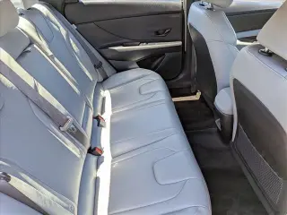 Hyundai ELANTRA Hybrid 2024 Limited 4dr Sedan