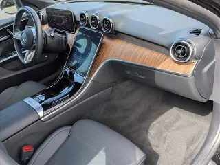 Mercedes-Benz C-Class 2024 AWD C 300 4MATIC 4dr Sedan