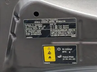 Volvo XC60 Recharge 2022 eAWD T8 Inscription Expression 4dr SUV