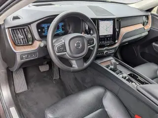 Volvo XC60 Recharge 2022 eAWD T8 Inscription Expression 4dr SUV