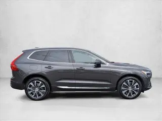 Volvo XC60 Recharge 2022 eAWD T8 Inscription Expression 4dr SUV