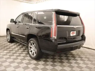 Cadillac Escalade 2017 Premium Luxury 4dr SUV