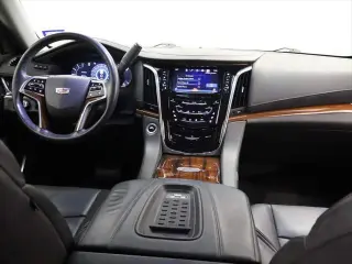 Cadillac Escalade 2017 Premium Luxury 4dr SUV