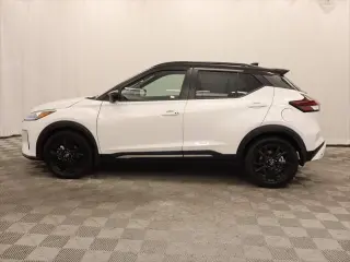 Nissan Kicks 2023 SR 4dr Crossover
