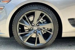Genesis G70 2023 AWD 2.0T 4dr Sedan