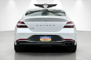 Genesis G70 2023 AWD 2.0T 4dr Sedan