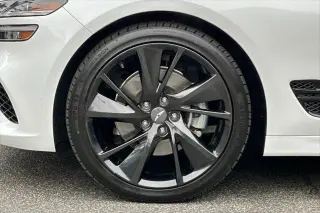 Genesis G70 2023 AWD 2.0T 4dr Sedan