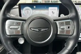 Genesis GV60 2023 AWD Advanced 4dr SUV