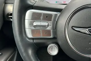 Genesis GV60 2023 AWD Advanced 4dr SUV