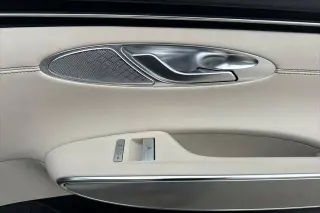Genesis GV70 2023 AWD 2.5T Standard 4dr SUV