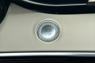Genesis GV70 2023 AWD 2.5T Standard 4dr SUV