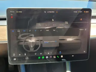Tesla Model 3 2023 4dr Sedan