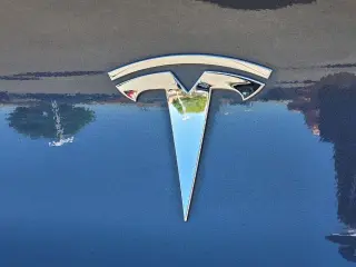 Tesla Model 3 2023 4dr Sedan