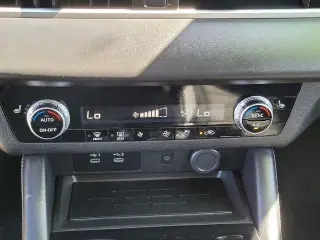 Mitsubishi Outlander 2025 SE 4dr SUV