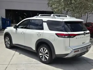 Nissan Pathfinder 2024 SL 4dr SUV