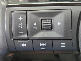 Nissan Pathfinder 2024 SL 4dr SUV