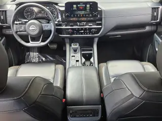 Nissan Pathfinder 2024 SL 4dr SUV