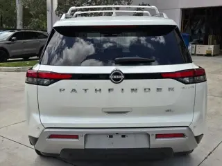 Nissan Pathfinder 2024 SL 4dr SUV
