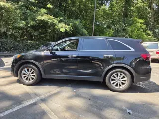 Kia Sorento 2019 AWD LX 4dr SUV