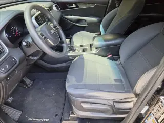 Kia Sorento 2019 AWD LX 4dr SUV