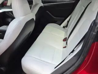 Tesla Model 3 2023 4dr Sedan