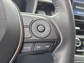 Toyota Corolla Hatchback 2022 XSE 4dr Hatchback CVT