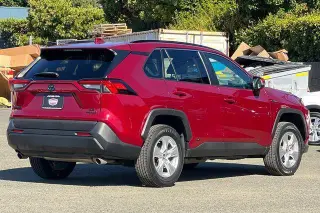 Toyota RAV4 Hybrid 2021 AWD LE 4dr SUV