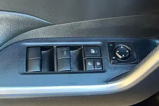 Toyota RAV4 Hybrid 2021 AWD LE 4dr SUV