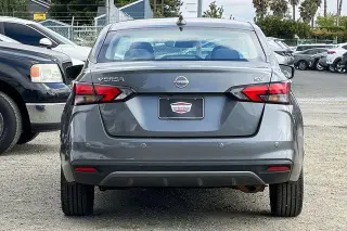 Nissan Versa 2023 SV 4dr Sedan