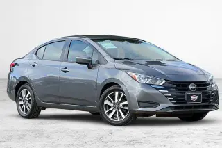 Nissan Versa 2023 SV 4dr Sedan
