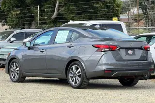 Nissan Versa 2023 SV 4dr Sedan