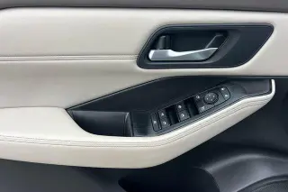 Nissan Rogue 2023 SV 4dr Crossover