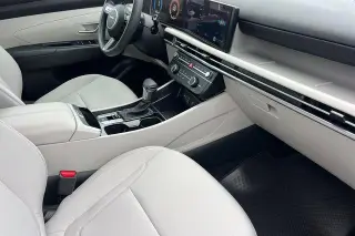 Hyundai TUCSON 2025 SE 4dr SUV
