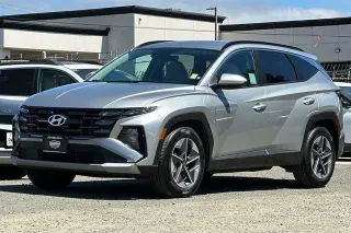 Hyundai TUCSON 2025 SEL 4dr SUV