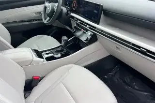 Hyundai TUCSON 2025 SEL 4dr SUV