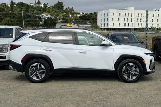 Hyundai TUCSON 2025 SEL 4dr SUV