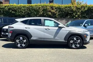 Hyundai KONA 2024 SEL 4dr Crossover