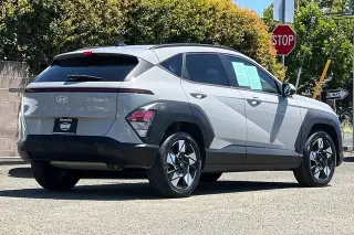 Hyundai KONA 2024 SEL 4dr Crossover
