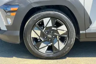 Hyundai KONA 2024 SEL 4dr Crossover