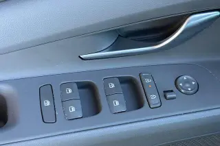 Hyundai ELANTRA Hybrid 2025 Blue 4dr Sedan