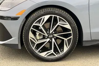 Hyundai IONIQ 6 2024 SEL 4dr Sedan