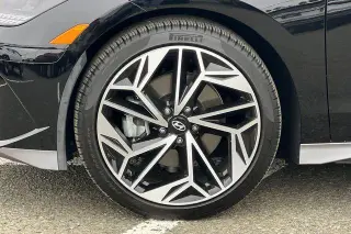 Hyundai IONIQ 6 2024 SEL 4dr Sedan