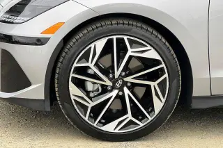Hyundai IONIQ 6 2023 Limited 4dr Sedan