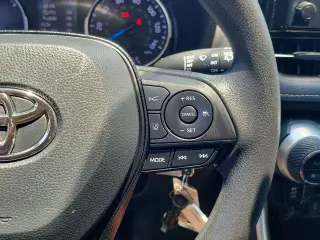 Toyota RAV4 Hybrid 2020 AWD LE 4dr SUV