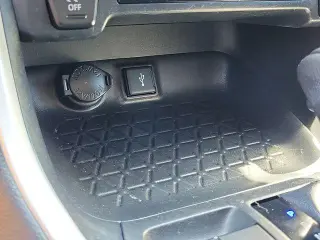 Toyota RAV4 Hybrid 2020 AWD LE 4dr SUV