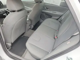 Hyundai ELANTRA 2025 SE 4dr Sedan